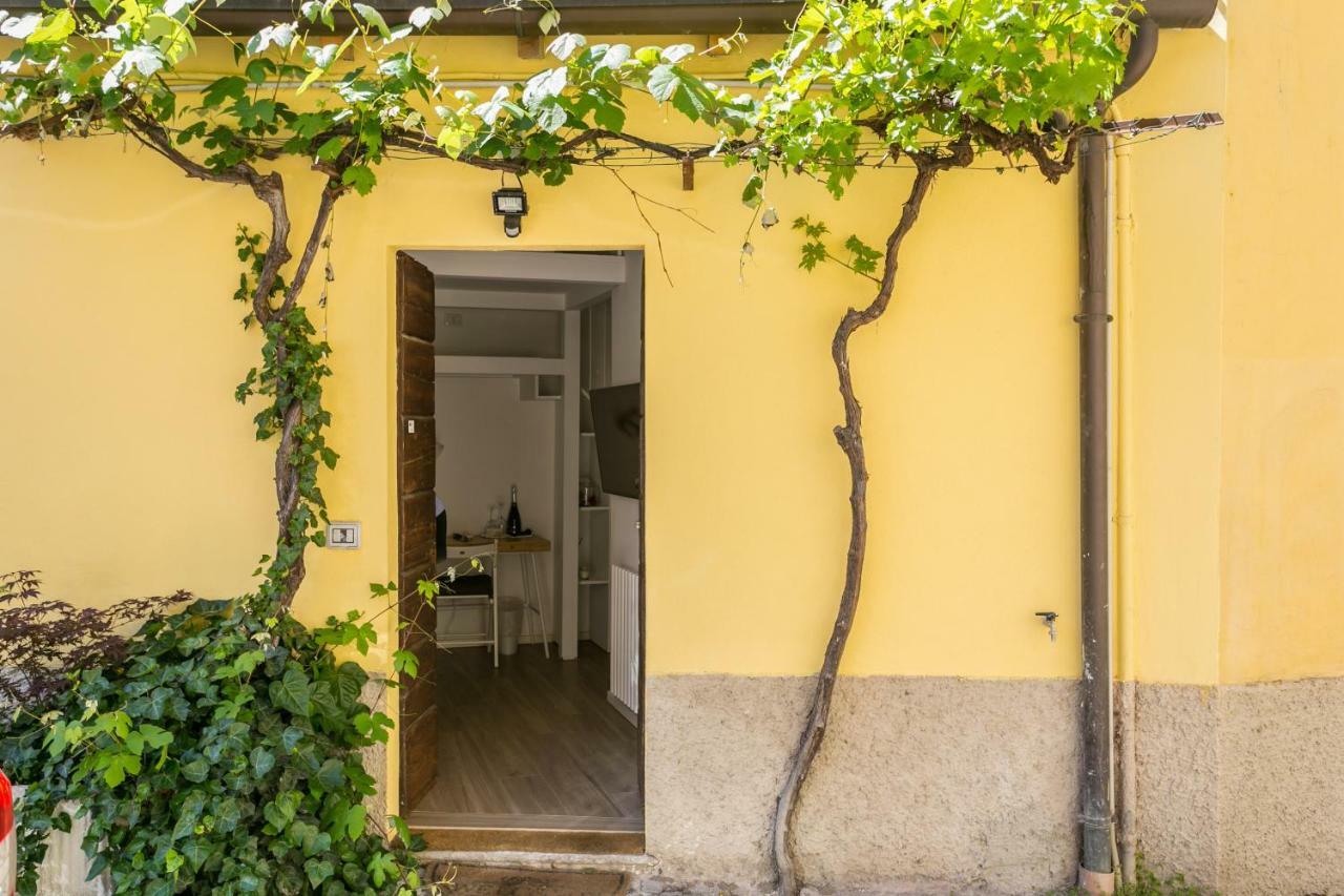Milano Apartments Navigli Rum bild